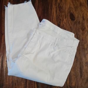 LANE BRYANT WHITE HIGH RISE SKINNY LIKE NEW CONDITION SZ 28